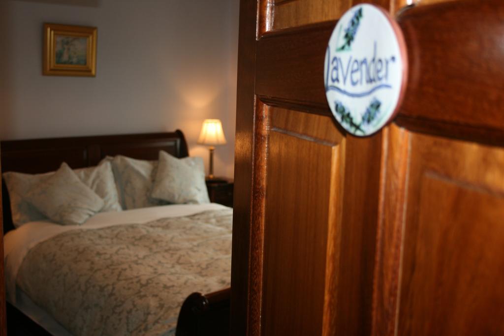 Avarest Bunratty B&B Shannon Room photo